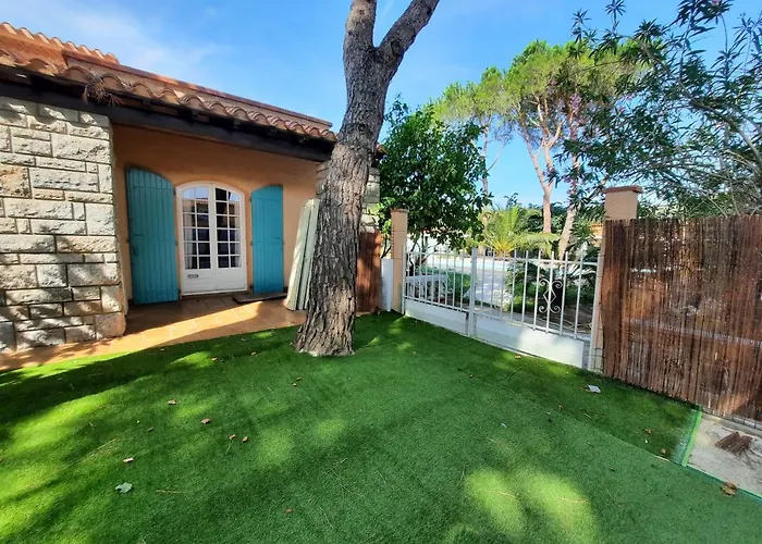 Villa Domaine Des Pins Saint-Esteve (Pyrenees-Orientales)