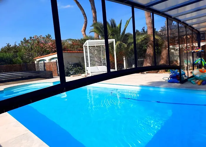 Villa Domaine Des Pins Saint-Esteve (Pyrenees-Orientales)