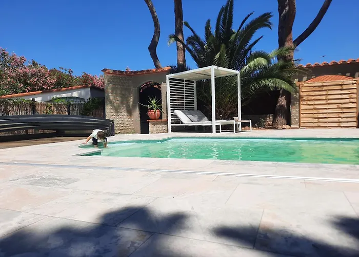 Domaine Des Pins Villa